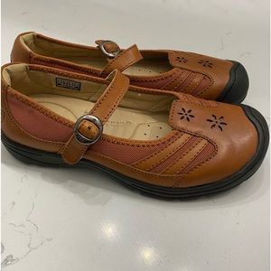 Keen Mary Janes